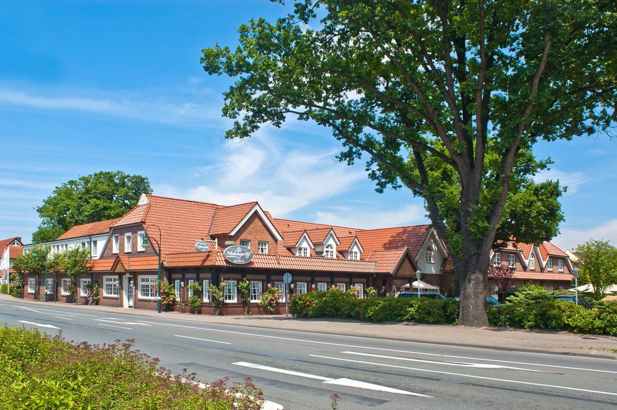 Hotel Wardenburger Hof Exterior photo